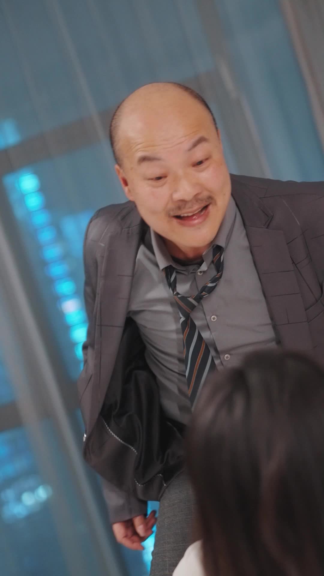 Tập 43 - Là Ai Chẳng Vướng Bụi Trần